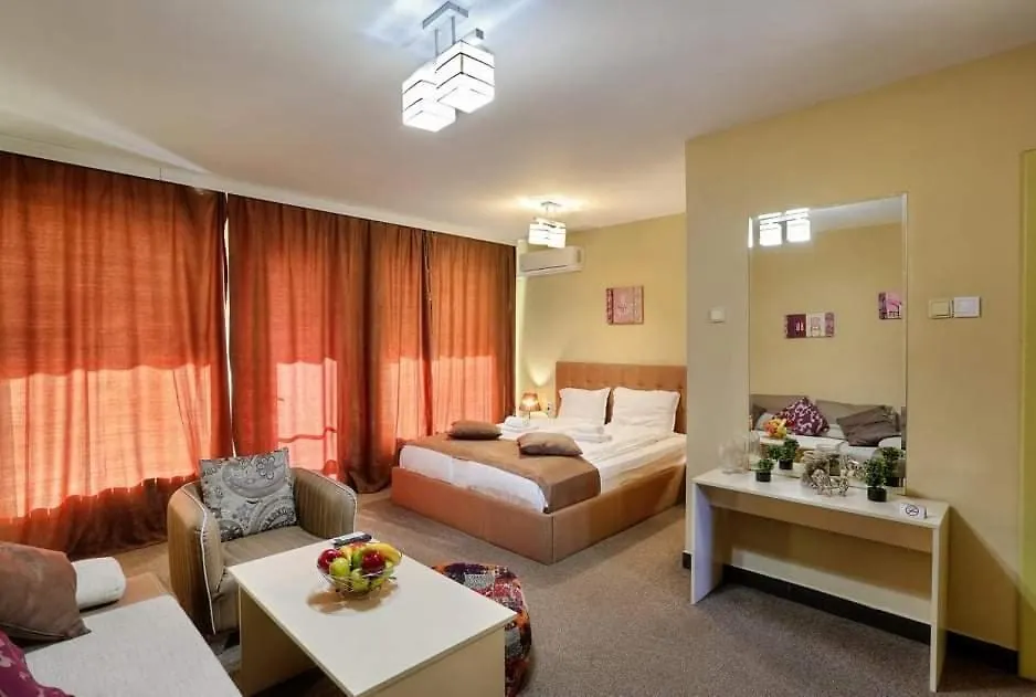 Hotel The White House 플로브디프